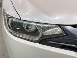 LEDヘッドライトは、点灯の瞬間から最大光量を発揮し、突然暗くなるトンネルなどでの安定感を高めます。