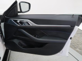 BMWディーラー保険をご用意しております。BMWユーザー様へ特別な任意保険をご提案させてください。保険のご相談のみも可能です。