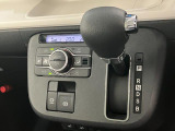 納車後もお客様の快適なカーライフをしっかりサポートさせていただきます!滋賀県内に13か所ある滋賀ダイハツの店舗にはサービス工場が併設されておりますので、アフターフォローも安心です!