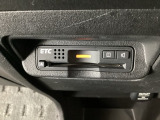 【ETC車載器】もはや必須アイテムのETCを搭載!高速道路のご利用時にとても便利!わずらわしい料金所での現金支払いが不要となりスムーズに通過できます♪