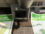 車両状態証明書修復歴の有無も一目瞭然。機能や内装・外装、走行距離、修復歴の有無をチェックし、クルマの状態を10段階にした車両状態証明書。数字や記号を使ってわかりやすく表示しています。