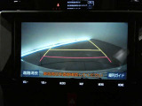 バックガイドモニターで、後方を確認しながら安心して駐車することができます。運転初心者も熟練者も必須の機能ですよ!
