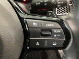 【アダプティブ・クルーズ・コントロール】予め設定した車速内でクルマが自動的に加減速。 前走車との適切な車間距離を維持しながら追従走行し、高速道路でのドライバーの疲労を軽減してくれる嬉しい機能付♪