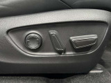 【パワーシート】電動でシートポジションの変更が可能です。手動式より細かくシート設定が可能ですのでより快適な姿勢でドライブを楽しんで頂けるでしょう。