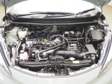 エンジン、モーターの切り替えなどは、すべて全自動。普通のクルマと同じようにお乗りいただけます!