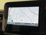 自動・手動の緊急通報やトラブルサポートやスマホアプリで車の状態確認等が出来るスズキコネクト対応通信機と大画面9インチ全方位モニター付メモリーナビを搭載しております!※※CD、DVD再生機能無し