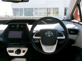 ご購入の車両には、ご納車前に室内の除菌・消臭を施行いたします。※ただし、すべての臭いを消臭できるわけではございませんので、あらかじめご了承ください。