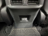 後部座席にもエアコンがあります。USBも付いていますので携帯の充電もばっちり!車内で後ろの人も快適に過ごすことが出来ます!