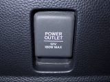 アクセサリーソケット機能付きです。消費電力120W(10A)以下のアクセサリーに、直流12Vの電源を供給します。