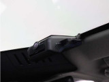 【駐車監視用長時間録画対応】前方/後方において昼夜間の映像を鮮明に録画します。ナンバープレートや後方までしっかり映すことができるので、万が一の事故の際はもちろん、あおり運転や危険運転を見逃しません。