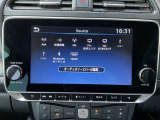 車載用のオーディオシステムです。音楽やラジオを楽しむことができ、ドライブをより快適に、楽しいものにしてくれます。