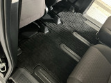 ご契約の流れは、当店のスタッフがわかりやすく説明いたしますのでお気軽にお声かけください!