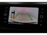 バックカメラ作動時のディスプレイです。 駐車が苦手な方にも安心のバックカメラ装備。