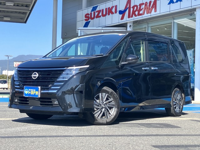 セレナ 1.4 e-4ORCE ハイウェイスターV 4WD ニッサンコネクト対応ナビ フルセグTV ルー