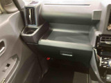 納車前にはプロのメカニックが、各部の点検を行います。ディーラーにしか出来ない品質、そしてサービスできっと満足していただけると思います!