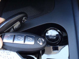 『インテリジェントキ-』機械的な鍵を使用せずに車両のドアの施錠/解錠、エンジン始動が可能なシステムです!