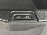 車高調整とアンダーテールゲート開閉スイッチ