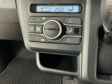 【オートエアコン】AUTOボタンを押してお好みの温度を設定!快適な室温でドライブをお楽しみいただけます♪