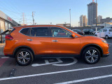 エクストレイル 2.0 20Xi 2列車