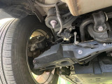 お車を安心してお乗りいただく為には、足回りの定期点検が欠かせません。サービスサポート(有償保証)では無料点検もご提供しており、安心のカーライフをお過ごしいただけるサポート体制が整っています。