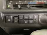 アイドリングストップ機能がついているので、停車時にエンジンを止めて燃料消費を抑えます。