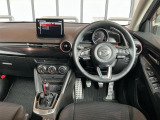 MAZDA2 1.5 15S ブラックトーンエディション 