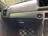 納車前にはプロのメカニックが、各部の点検を行います。ディーラーにしか出来ない品質、そしてサービスできっと満足していただけると思います!