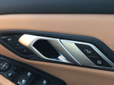 車両の詳細、ご質問につきましては、営業スタッフまでお気軽にご連絡下さいませ。遠方のお客様には実車の詳細動画送信も承ります。お問合せをお待ち致しております。