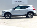 購入後は全国のVOLVO正規ディーラーにてアフターサービスをお受けいただけます。定期点検サービス、延長保証などの有料サービスも手厚くご用意しておりますので、ご不安事はお気軽にご相談下さい。