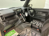 より多くの一般の方へ車を届けれればと思っておりますので同業者様への販売は極力控えさせて頂いております。ご了承下さい。
