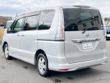 営業時間は10:00から19:00となっております。お電話での問い合わせは0120-707-741 メール問合せはaomoritsutsui@carseven.co.jpまでどうぞ。毎週水曜日は定休日となっております。