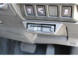 ナビ連動「ETC2.0」もオプション装着、ETCとしての機能だけでなく、渋滞情報や道路状況を受信するとナビ画面と音声でお知らせしてくれます