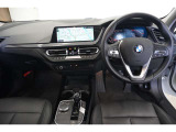 弊社はBMW正規ディーラーでございます。安心の全国登録納車致します。お問い合わせは大阪BMW Premium  Selection 吹田(無料ダイヤル)0078-6002-613077迄お待ちしております。