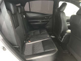 ゆとりある広々とした車内空間は、ドライブを始め買い物やレジャーなど、幅広く活躍します。一人でもみんなとでもお出かけを楽しみましょう!