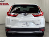 購入後も自社指定整備工場完備でお客様の愛車をしっかりサポート致します!御納車時には安全かつ安心してお乗り頂けるようホンダ専門知識を持つ整備スタッフが点検・整備・装備も説明をしてお渡ししております。