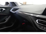 インテリアライトが車内のムードを盛り上げます!お問い合わせは大阪BMW Premium Selection 吹田(無料ダイヤル)0078-6002-613077迄お待ちしております。毎水曜、第二・第三火曜日定休