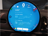 MNIのメーターパネルは円をコンセプトにデザインされております。おしゃれで愛嬌のあるMINI独自のデザインに惹かれる方は数多くいらっしゃいます。