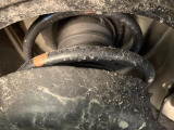 お車を安心してお乗りいただく為には、足回りの定期点検が欠かせません。サービスサポート(有償保証)では無料点検もご提供しており、安心のカーライフをお過ごしいただけるサポート体制が整っています。