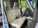 運転席シート廻りは使用感も少なく、良好な状態となっています。丁寧に使われていたことがよくわかりますね。