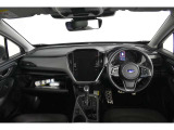 ◆シンプルで機能的な運転席まわり◆「車を操作する」ことを重視したインテリア◆SUBARUはヒトとクルマの一体感で安全へとつながる【0次安全】の設計です。◆