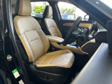 運転者を中心に作り上げられたインパネ、疲労軽減されるシート設計