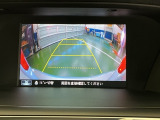 ガイドライン付きバックモニターで車庫入れも安心。知らない道でも安心して楽しくお出かけができます