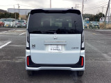 この度は、当店のお車を閲覧いただきまして誠にありがとうございます。中古車1台限りのお車ですので、少しでも気になられましたら、お問い合わせ下さい♪