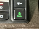 ★ECONスイッチ★ エコドライブを加速しよう!スイッチをONにすると、運転の仕方によるロスを抑え込み燃費をよくするようクルマが頑張ります(*^ー^*)燃費向上にチャレンジ♪