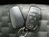 ◆◆◆キーを取り出すことなくドアの施開錠、エンジンの始動が可能で便利な「スマートキー」付きです!!!