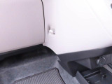 納車の前にはエンジンオイル、オイルエレメント、エアクリーナー、クーラント、バッテリー、ワイパーゴムのチェックまたは交換を行います!