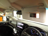 バニティミラー★運転席と助手席に装備しています♪