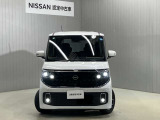 【LEDヘッドランプ&LEDフォグランプ】ハロゲンヘッドランプの約2倍の明るさ!夜の運転も安心です!
