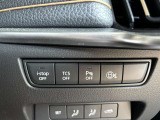 各種スイッチ類は運転席右側にレイアウトしています。
