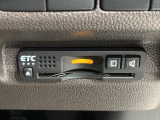 いまや快適なカーライフに欠かせないETCが付いています。